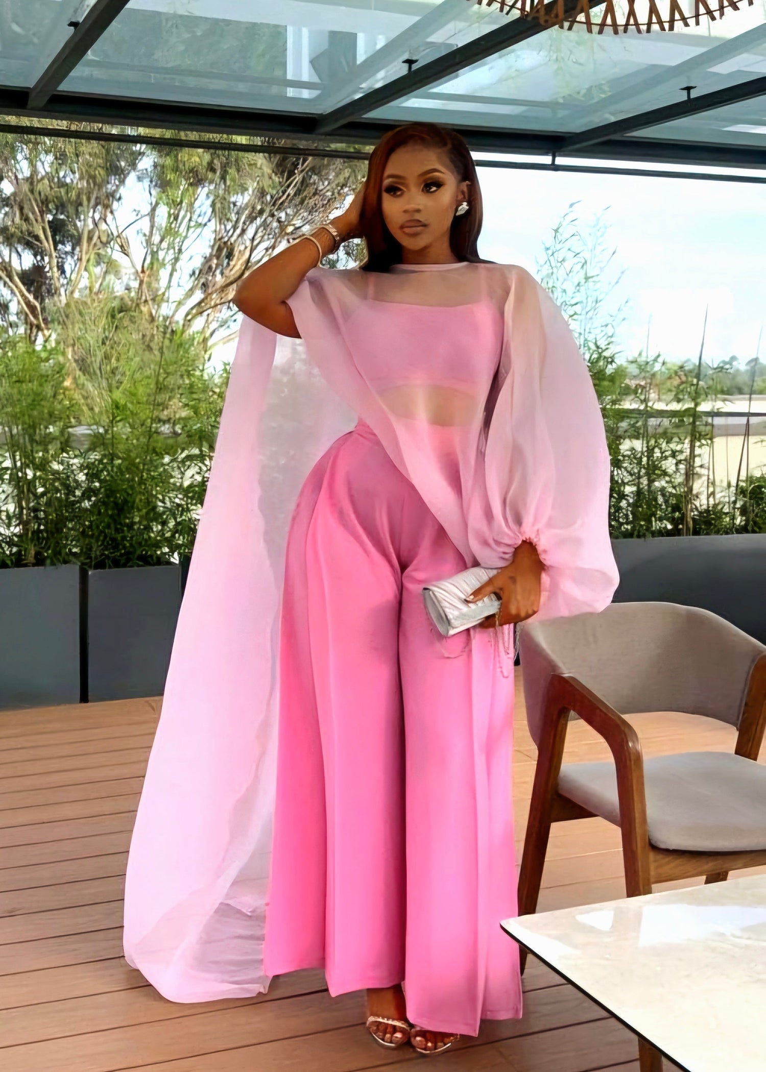 Chic Cover-Up / Kimono / Layered Ensemble